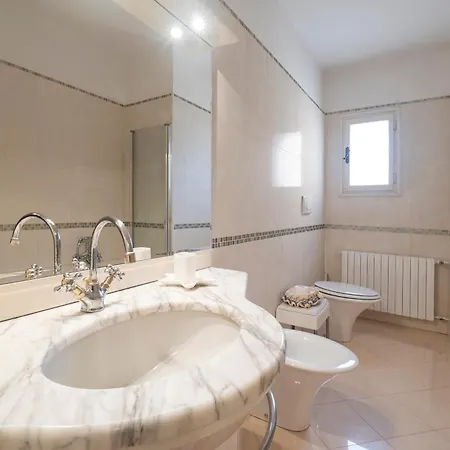 Ca' Lipoli Apartment *